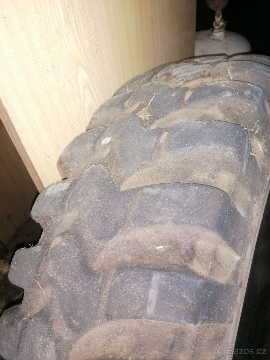 Pneu Barum 10,5-16 - 3