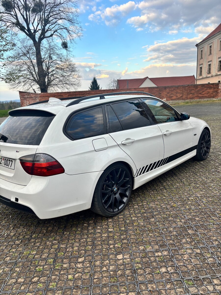 BMW E91 320D - 3