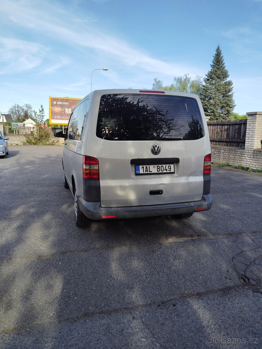 VW Transporter T5 1.9 TDI - 3