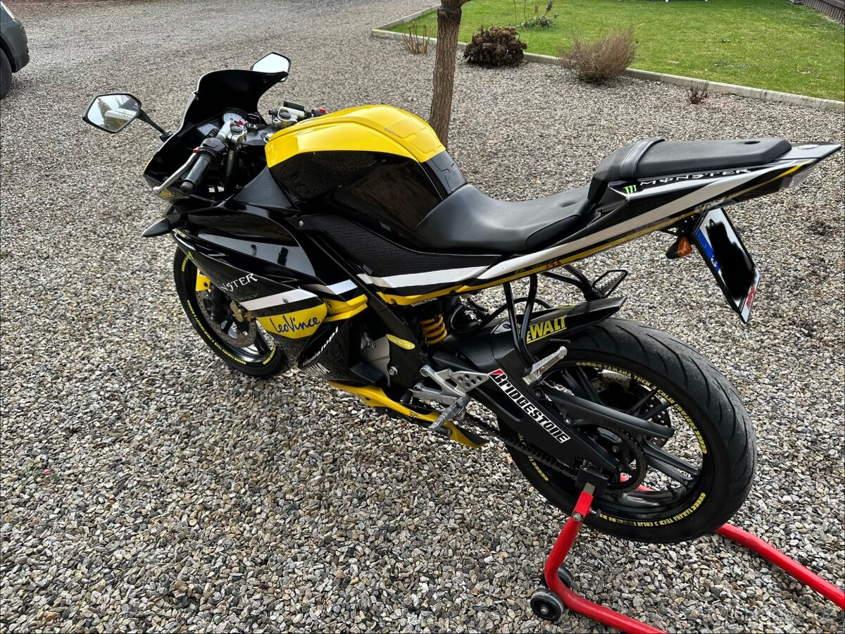 Yamaha yzf-r 125 11kw Nová STK - 3
