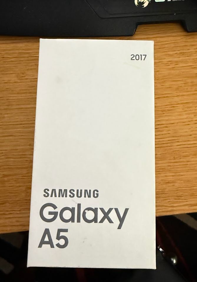 Samsung A5 2017 zlatý 32GB - 3