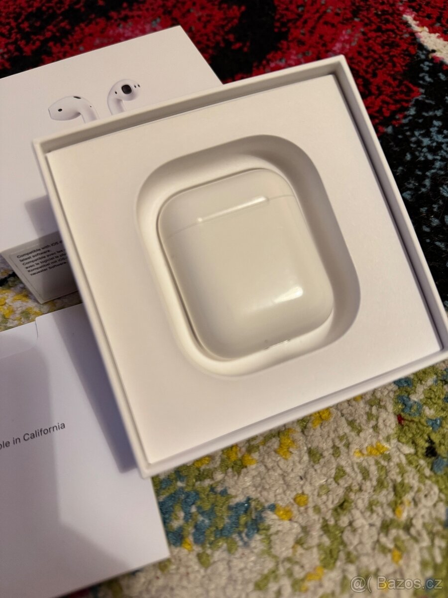 AirPods - 3