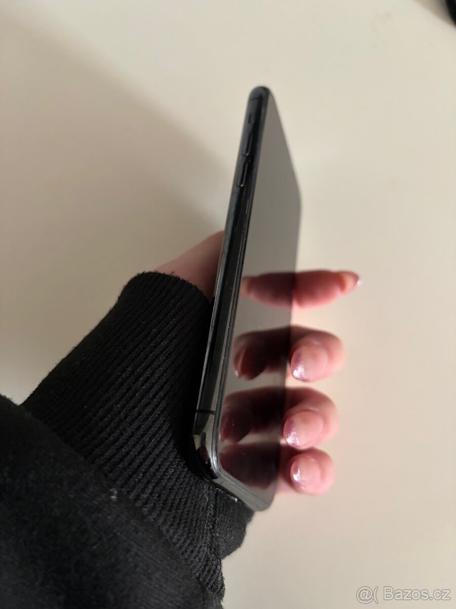 iPhone 11 Pro , 256GB - 3