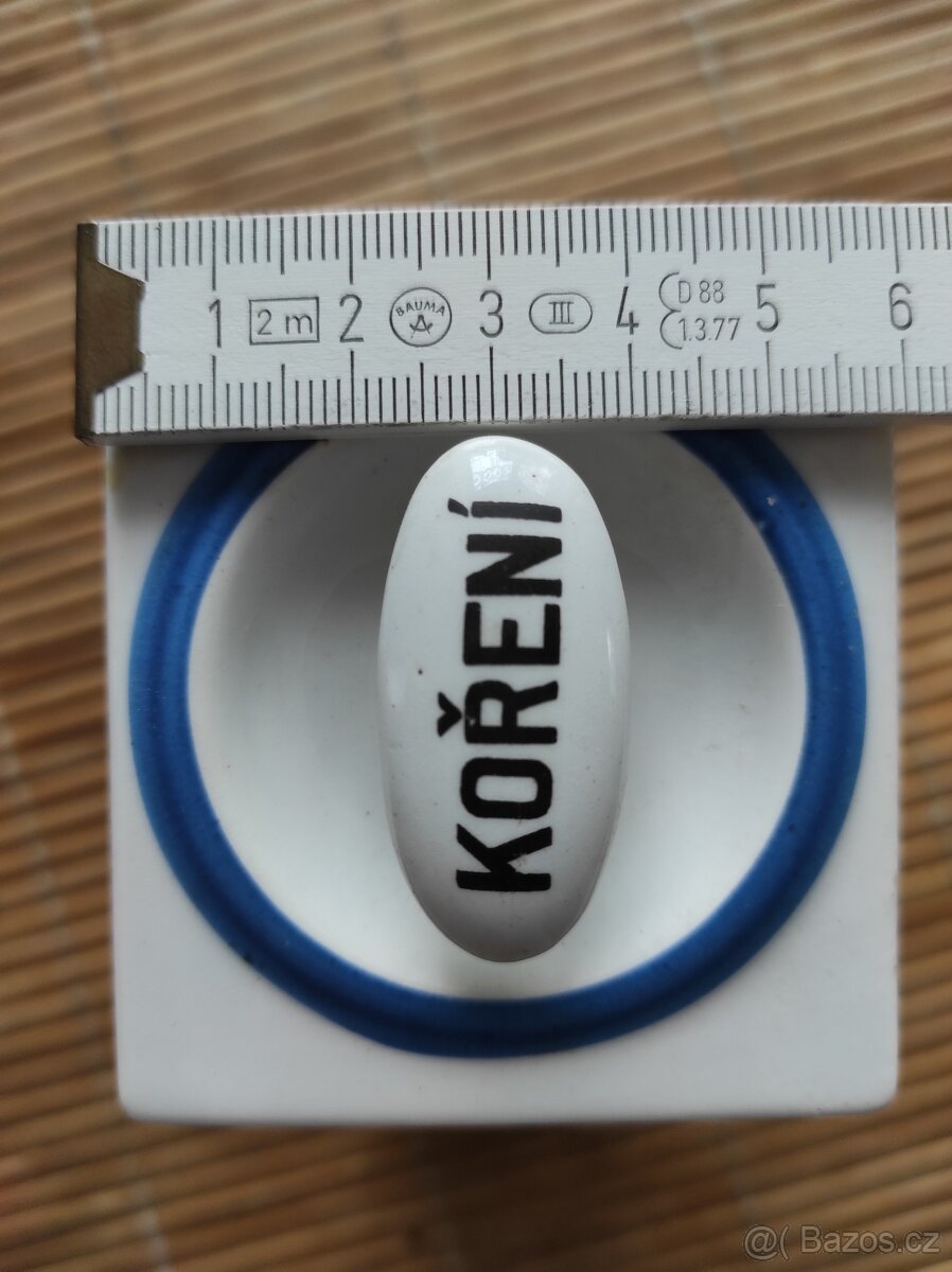 Porcelánové kořenky - 3