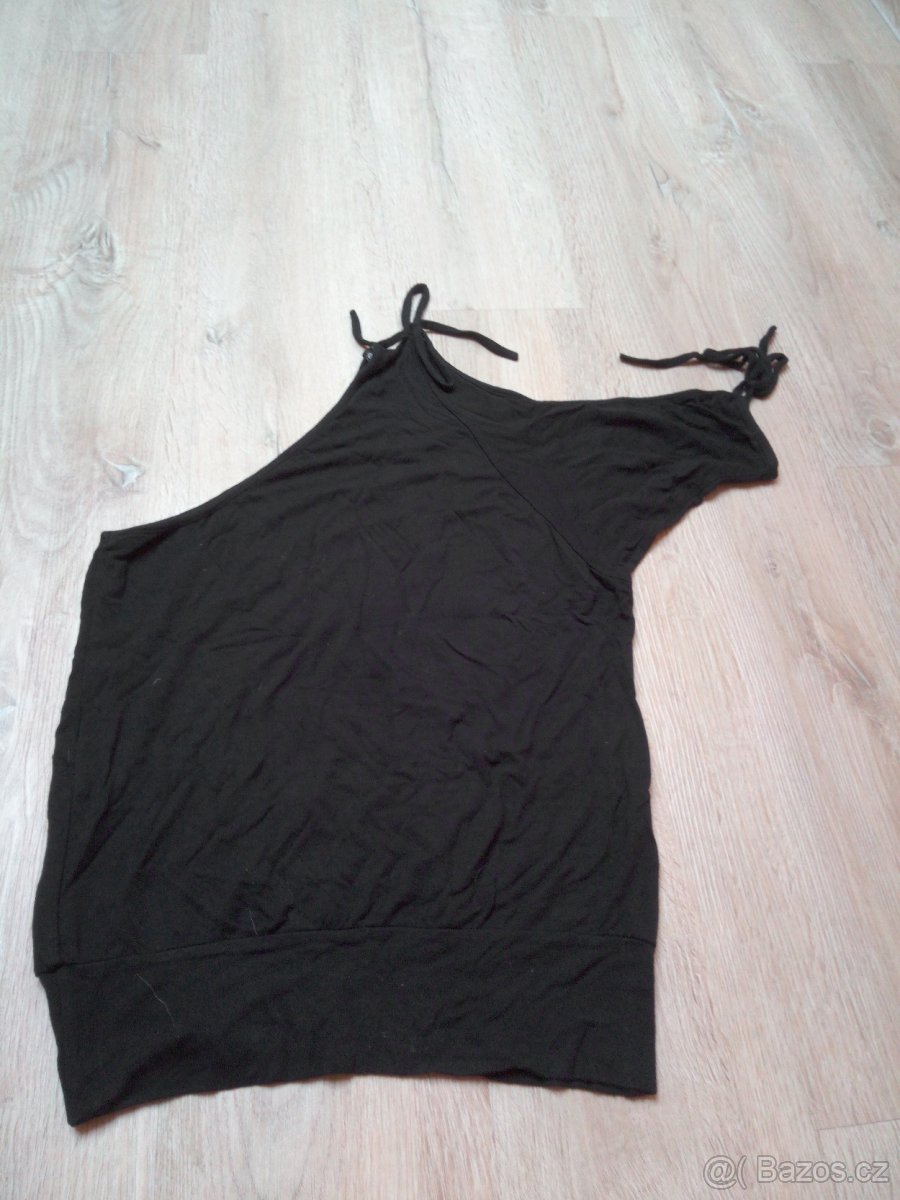 Triko s odhaleným ramenem, vel. S - 3