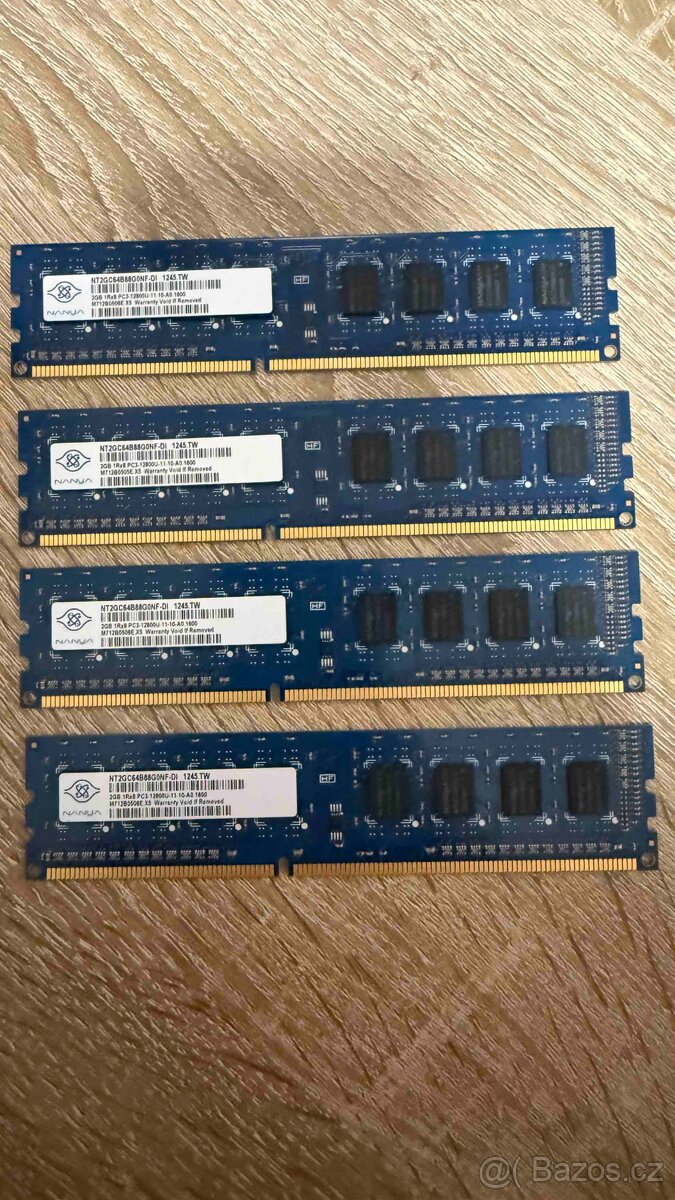 Paměti RAM DDR3 4 ks - 2GB NANYA 2GB PC3-12800U DDR3-1600 - 3