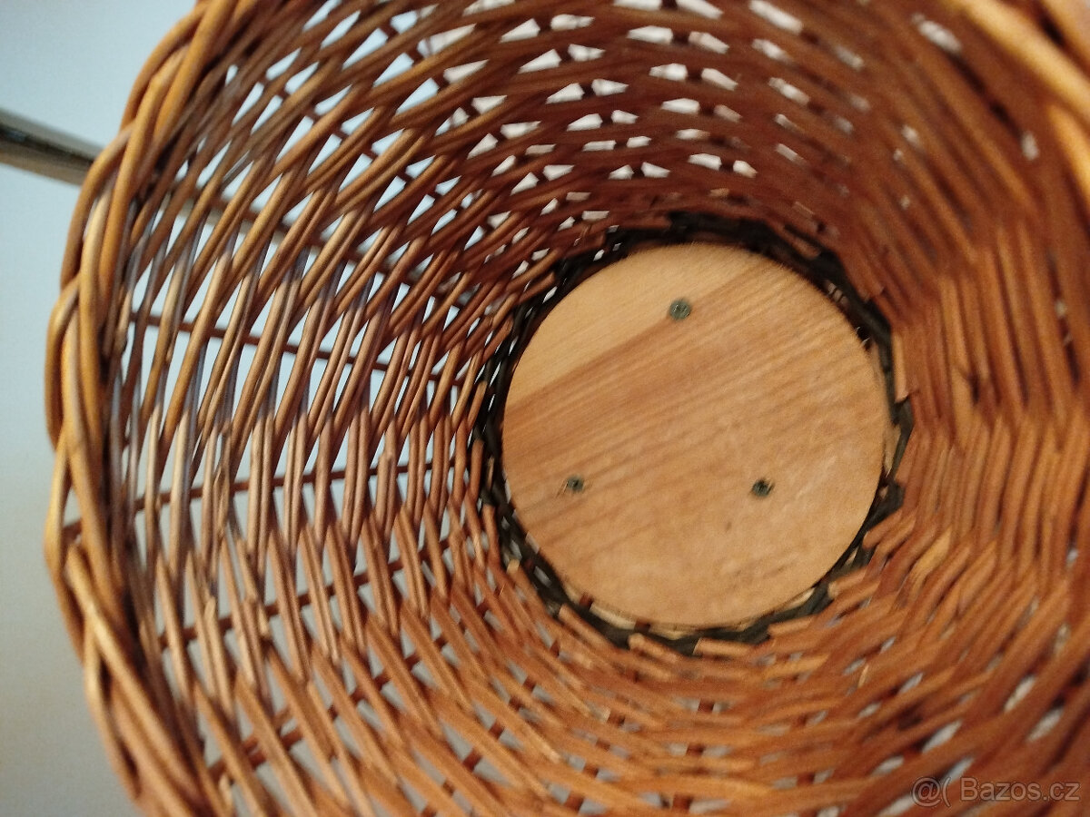 stojan na květiny - 3