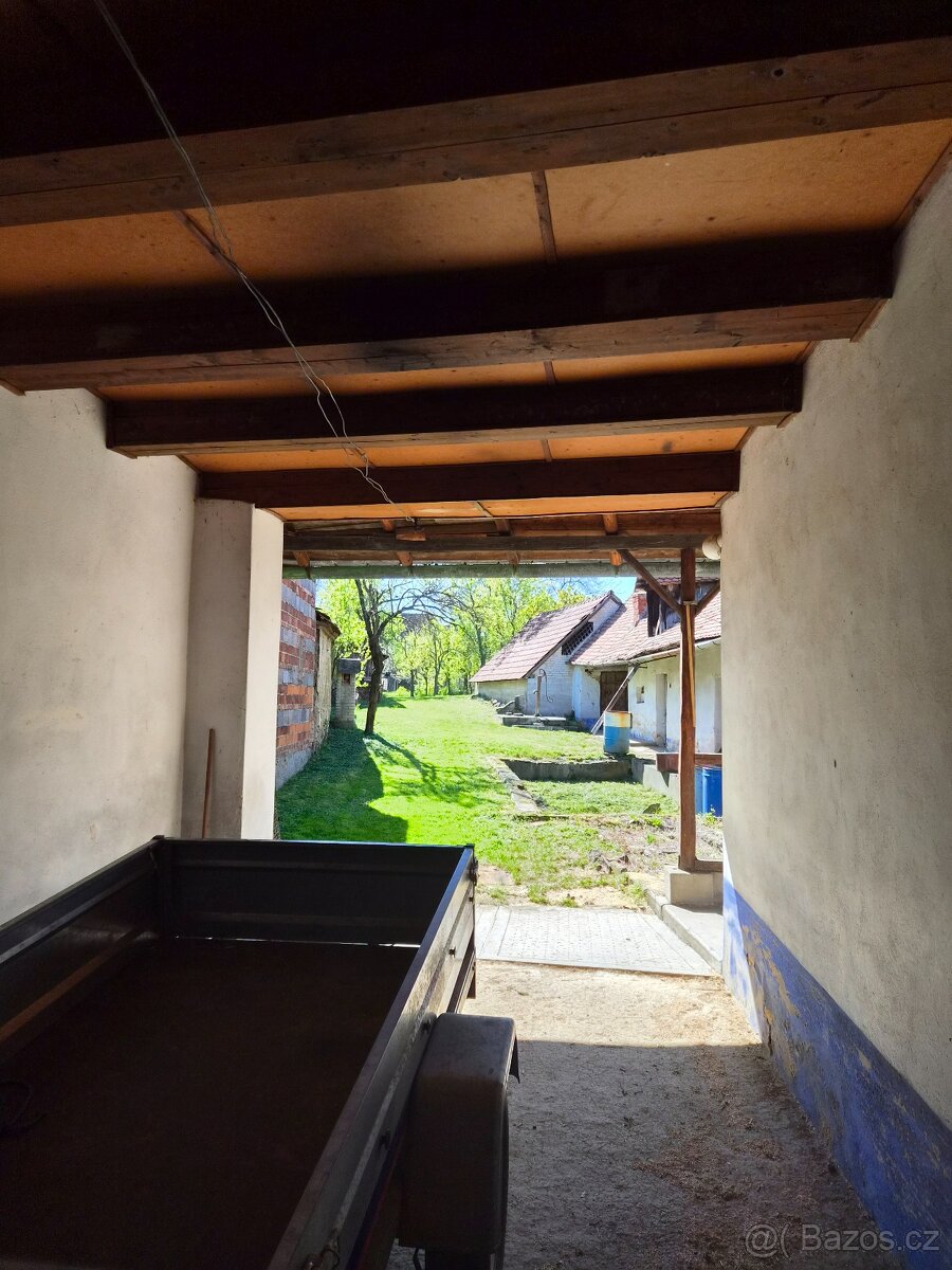 Prodej domu Vlčnov - 3