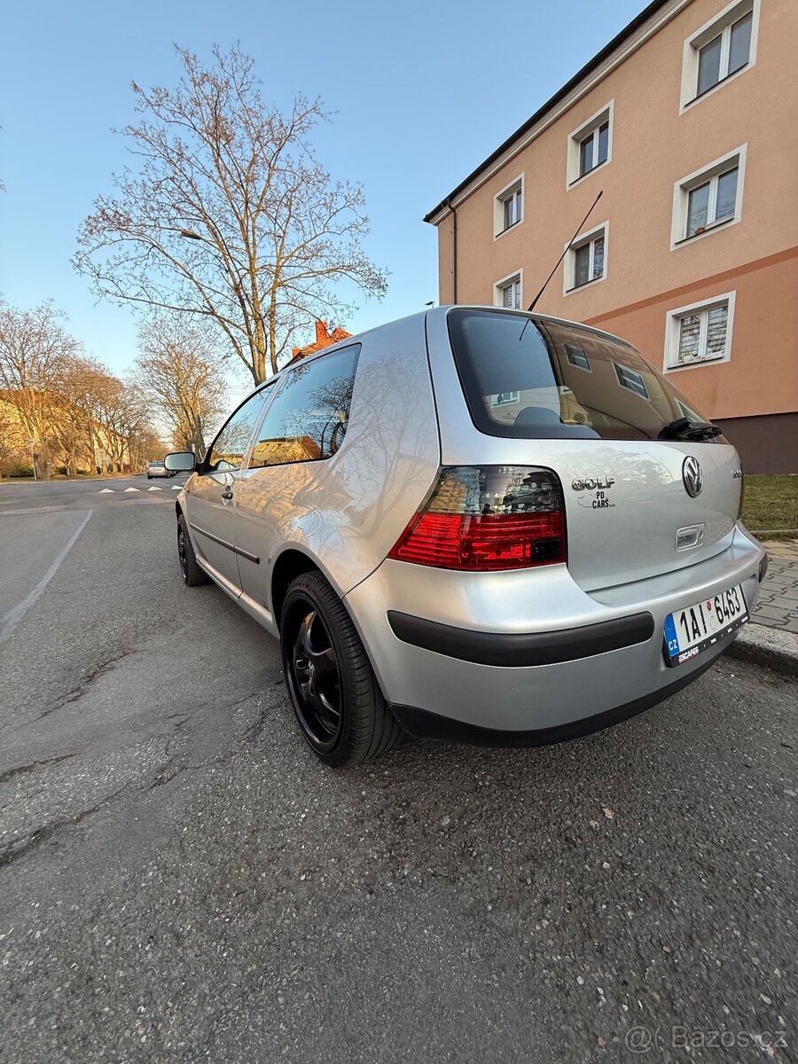 Golf 4 1.6fsi - 3