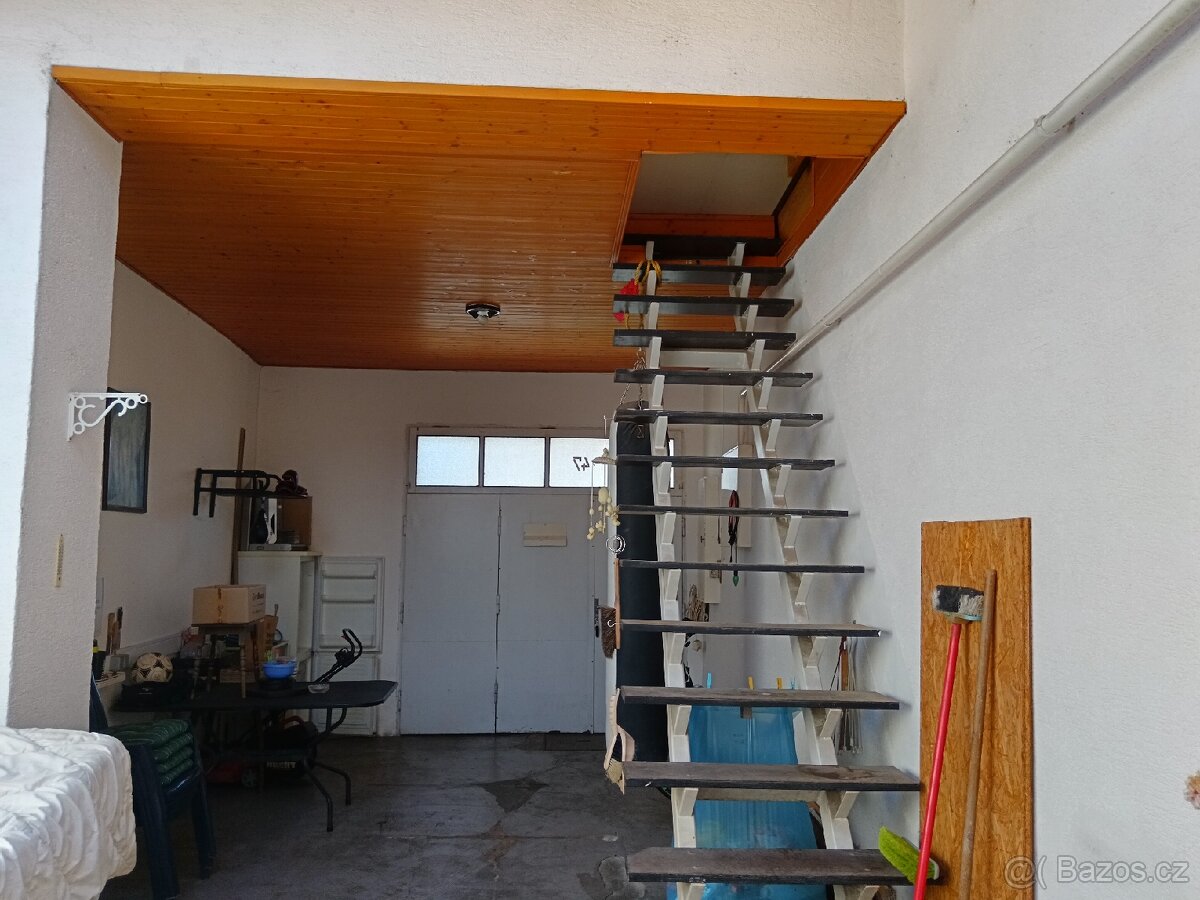 Prodám rodinný dům - 3