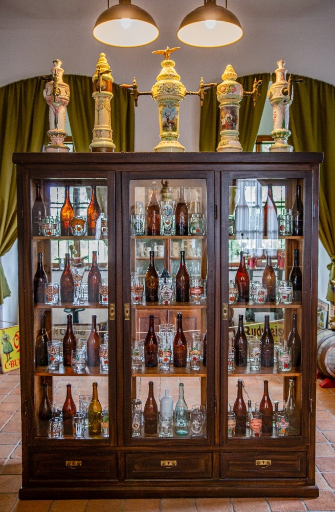 Sbírám STARÉ LAHVE, SKLENICE, PULLITRY, FLAŠKY NA PIVO - 3