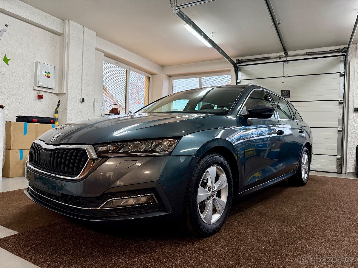 Škoda Octavia 1.0 TSI 81 kW • 11/2020 • 1. majitel • Servis - 3