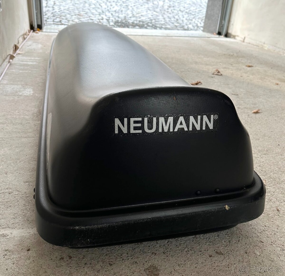 Střešní box Rakev - Neumann Whale - 3