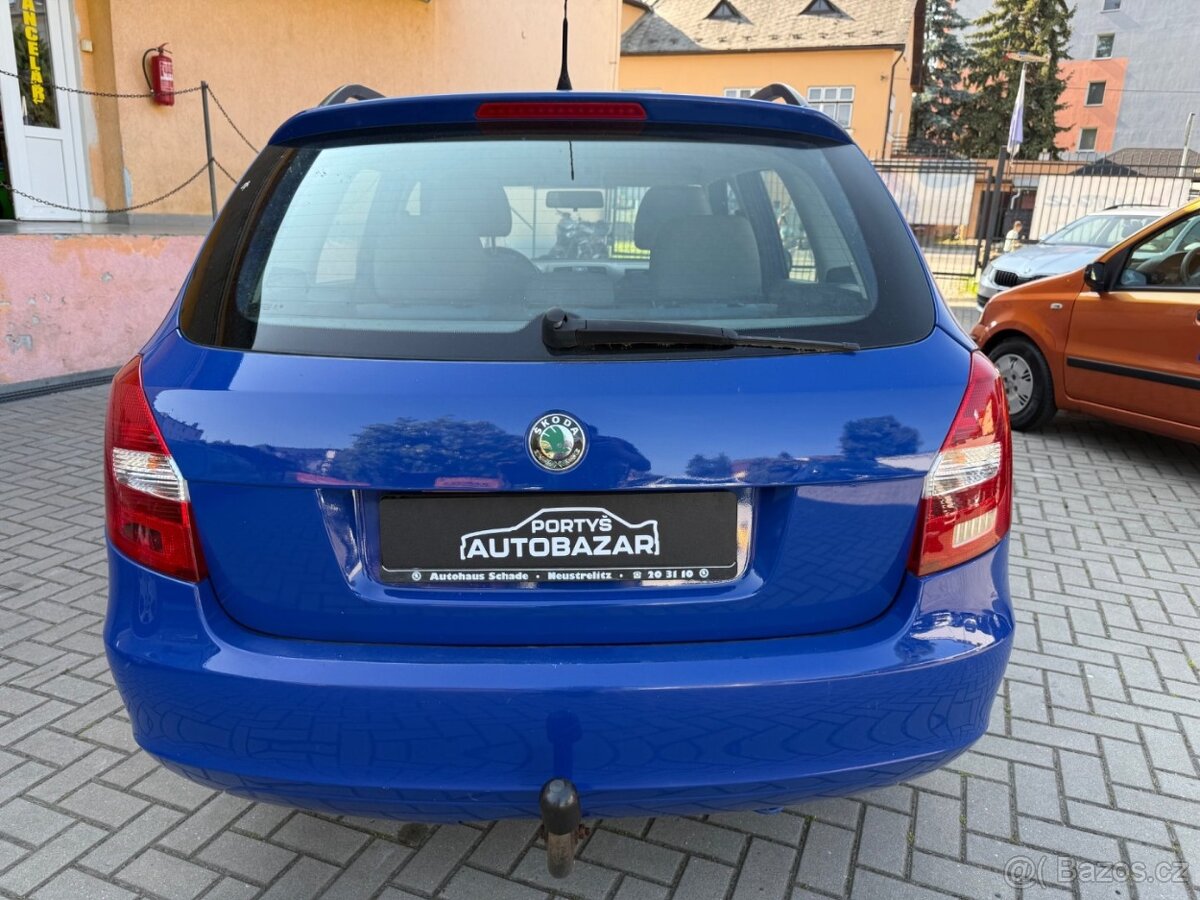 Škoda Fabia II 1.4 16V Kombi - Tažné - 3