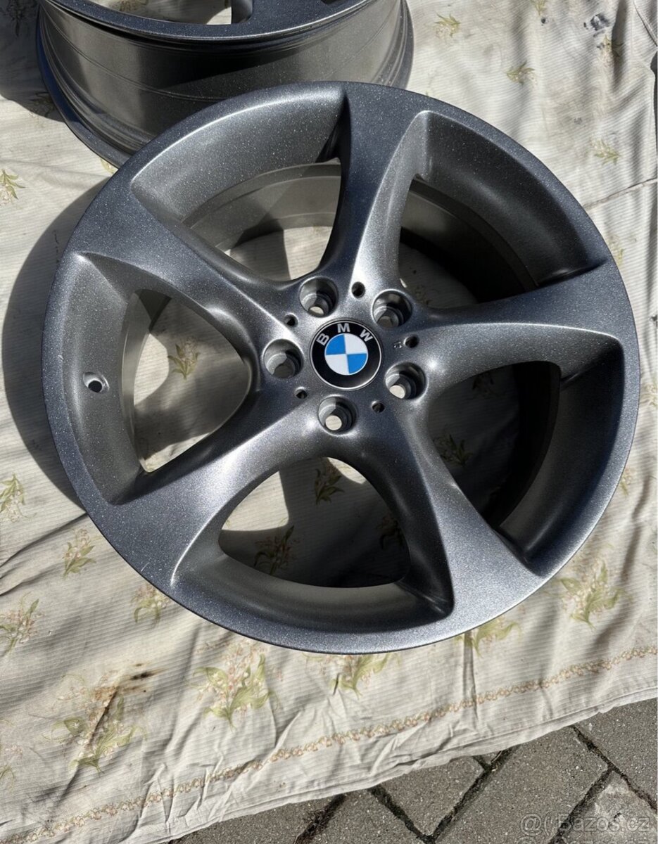 Styling 230 BMW r19 po renovaci - 3