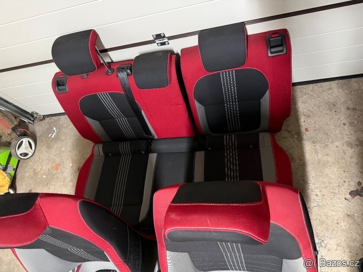 Sedačky Škoda Fabia III Monte Carlo - 3