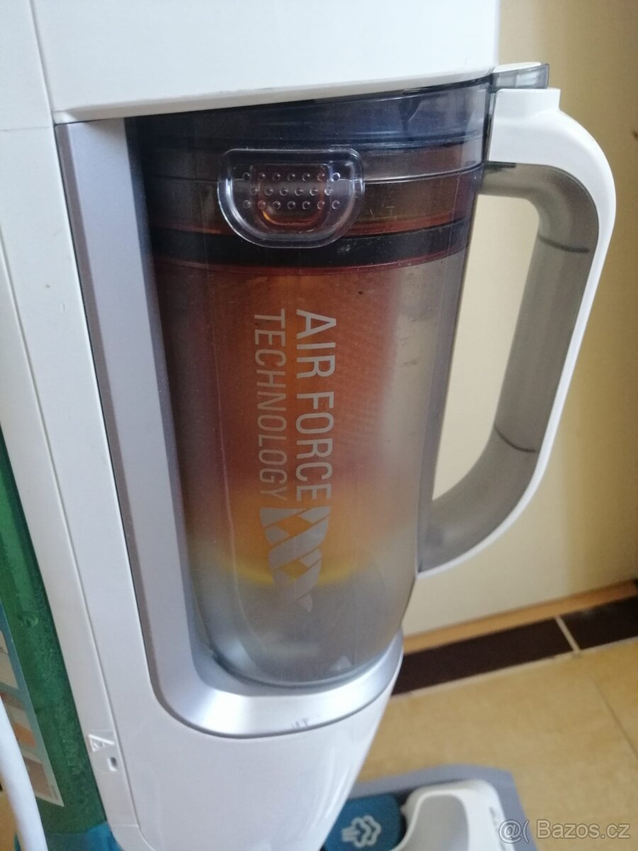 Parní čistič Rowenta Clean&Steam RY7557WH bílý - 3