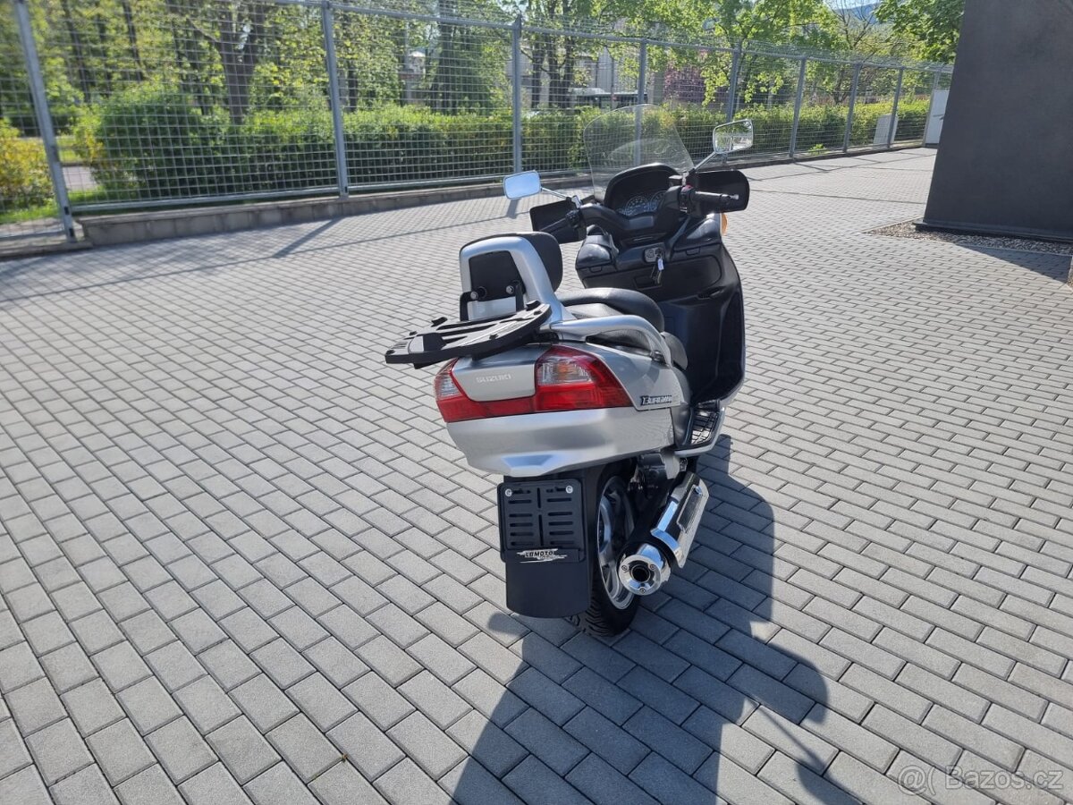 Suzuki Burgman 400 - 3