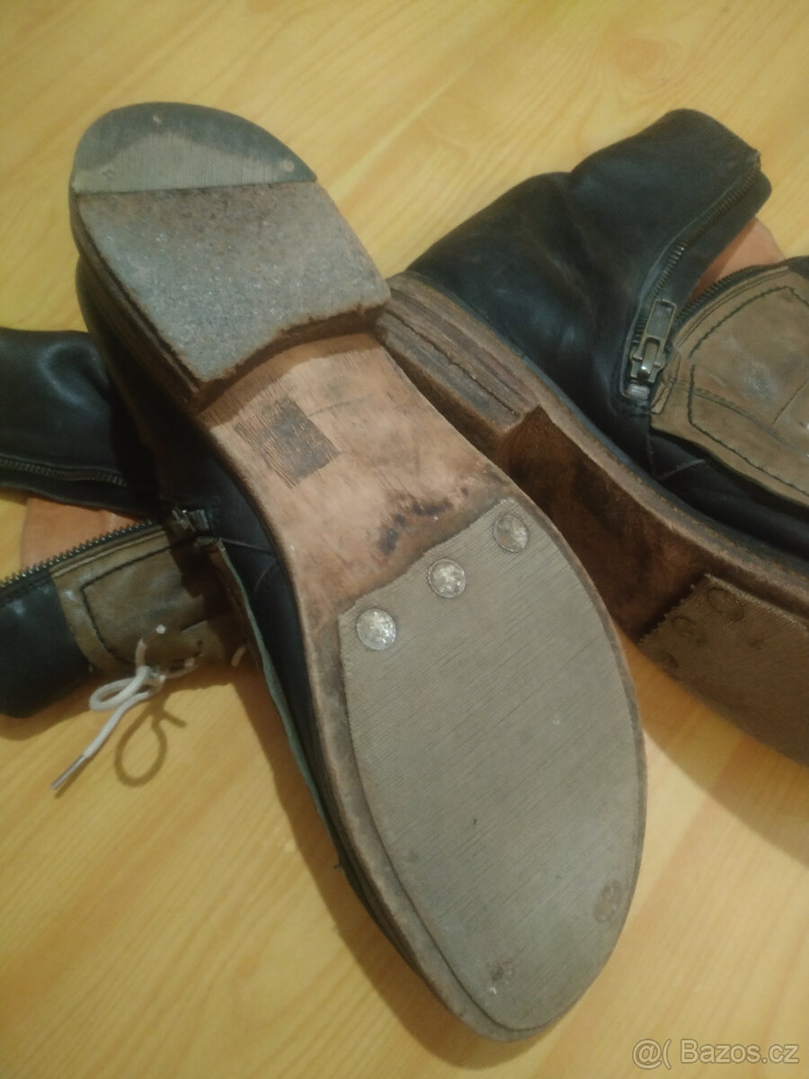 Kvalitní celokožené boty 42 - 3