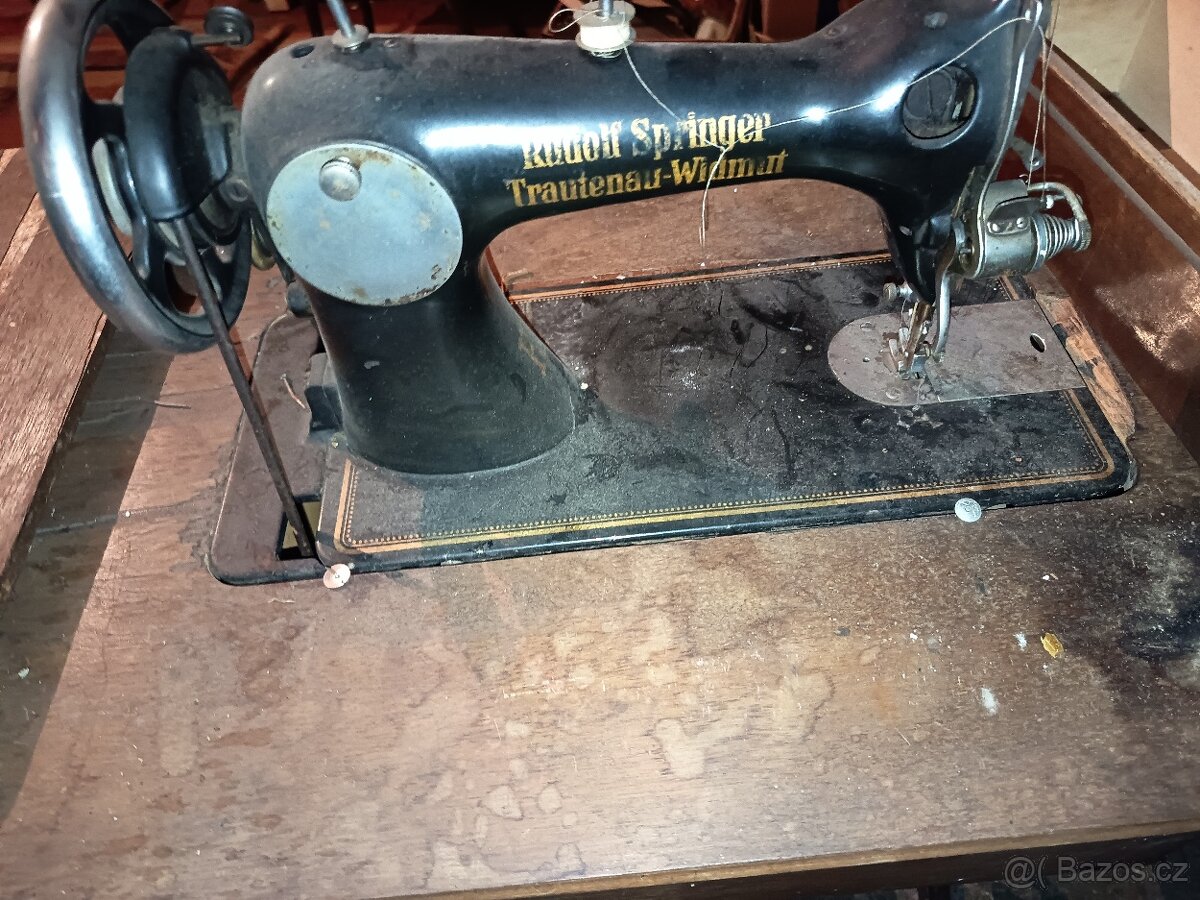 Prodám tři šici stroje - 3