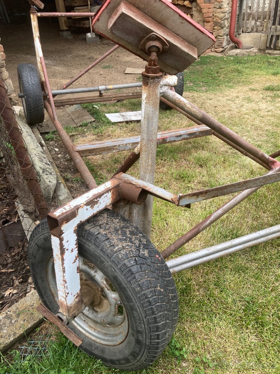 Podstavec pod kýlovou plachetnice - 3