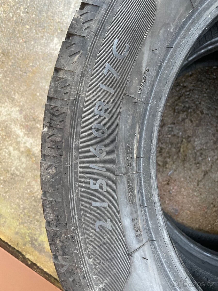 Pneu 215/60/17 C celoroční - 3