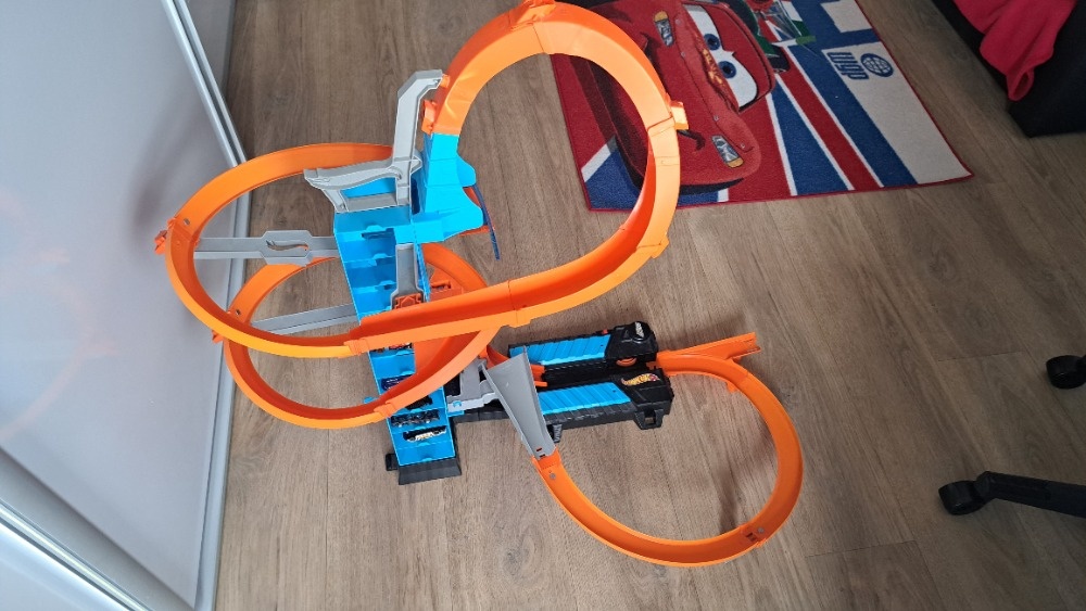Hot wheels padající věž - 3