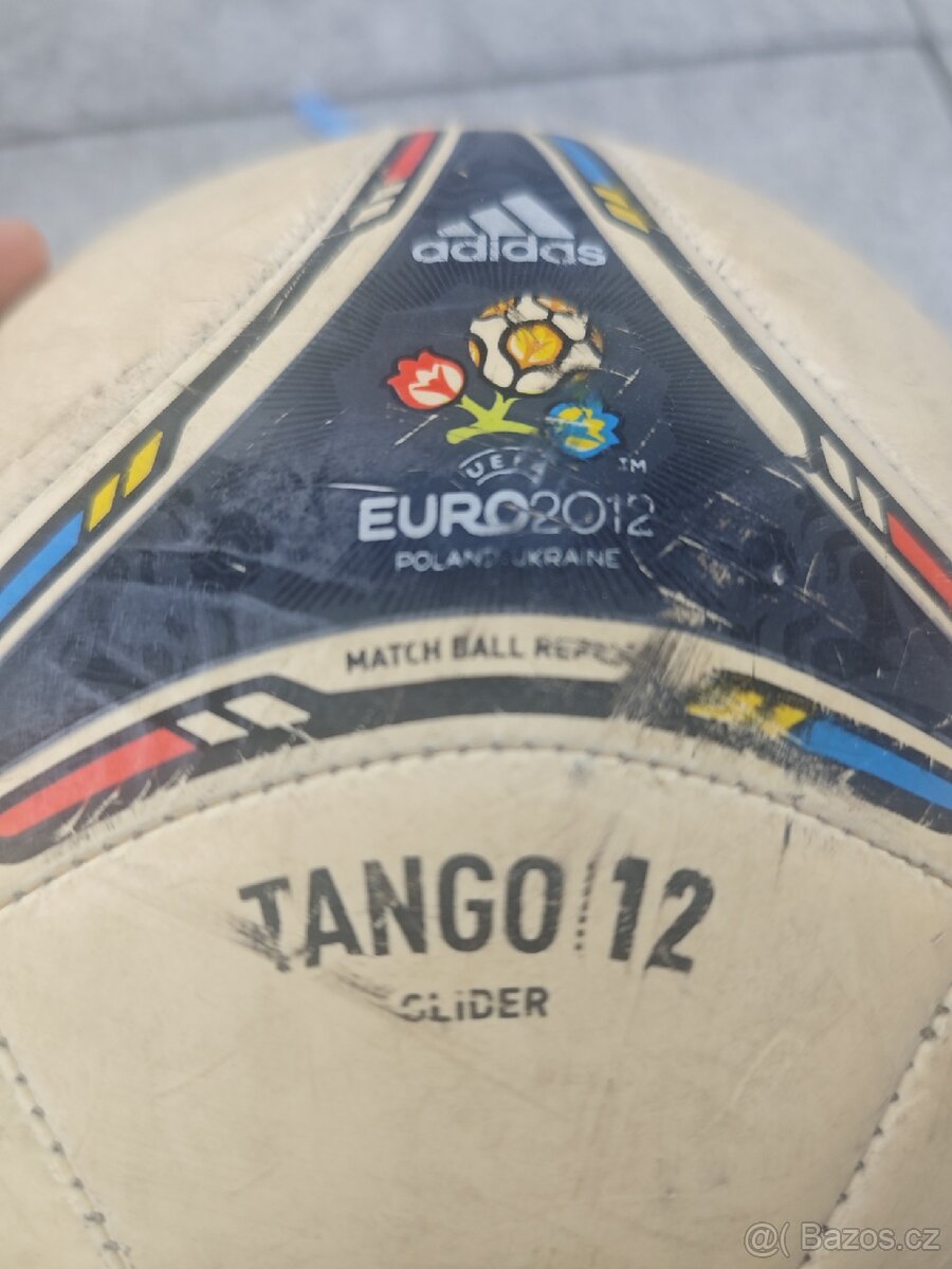 Fotbalový míč Adidas Tango 12 - 3