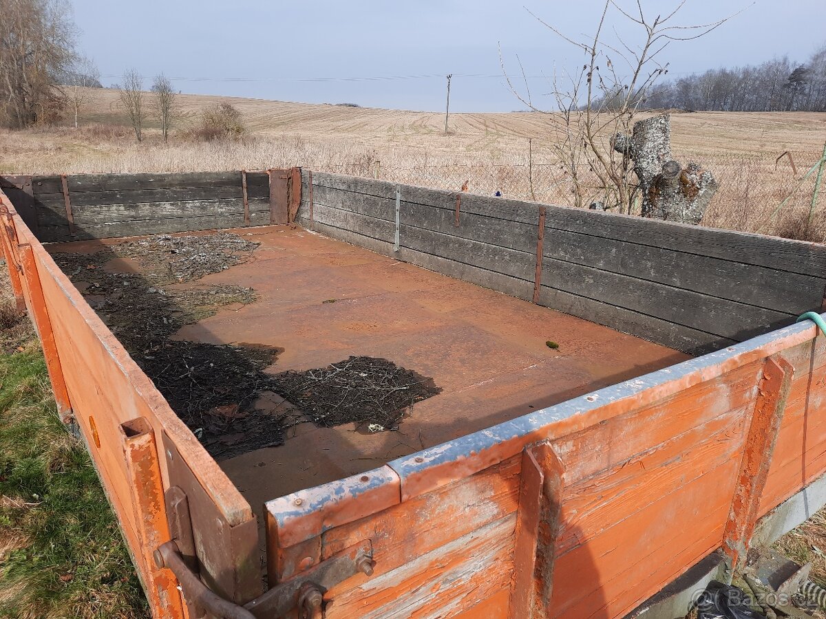 vlek - valník za traktor - 3