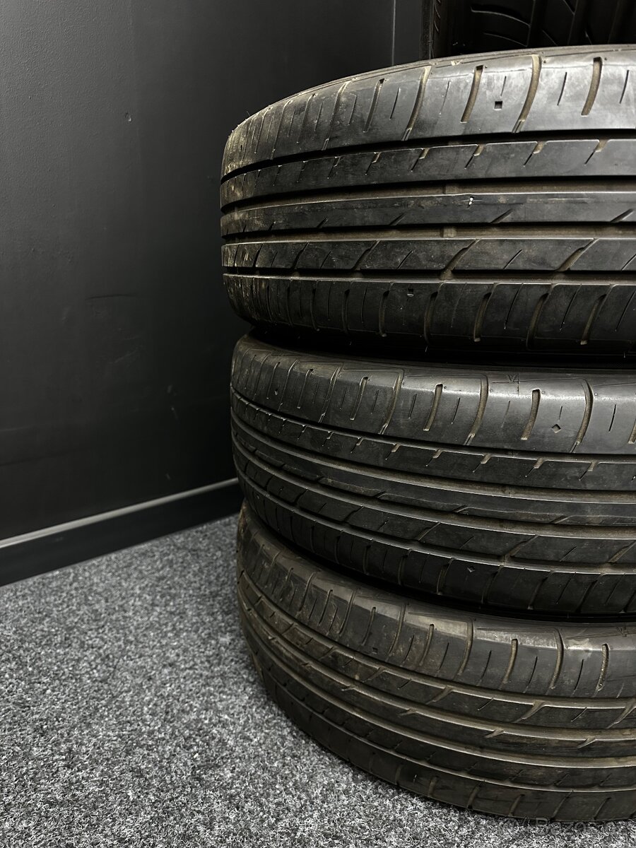 Sada pneu Falken 215/60/17 96H - 3