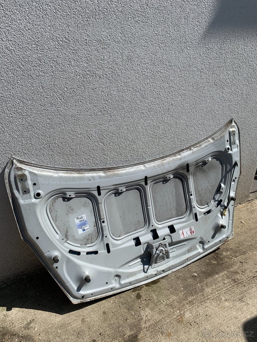 Kapota Hyundai I20 - 3