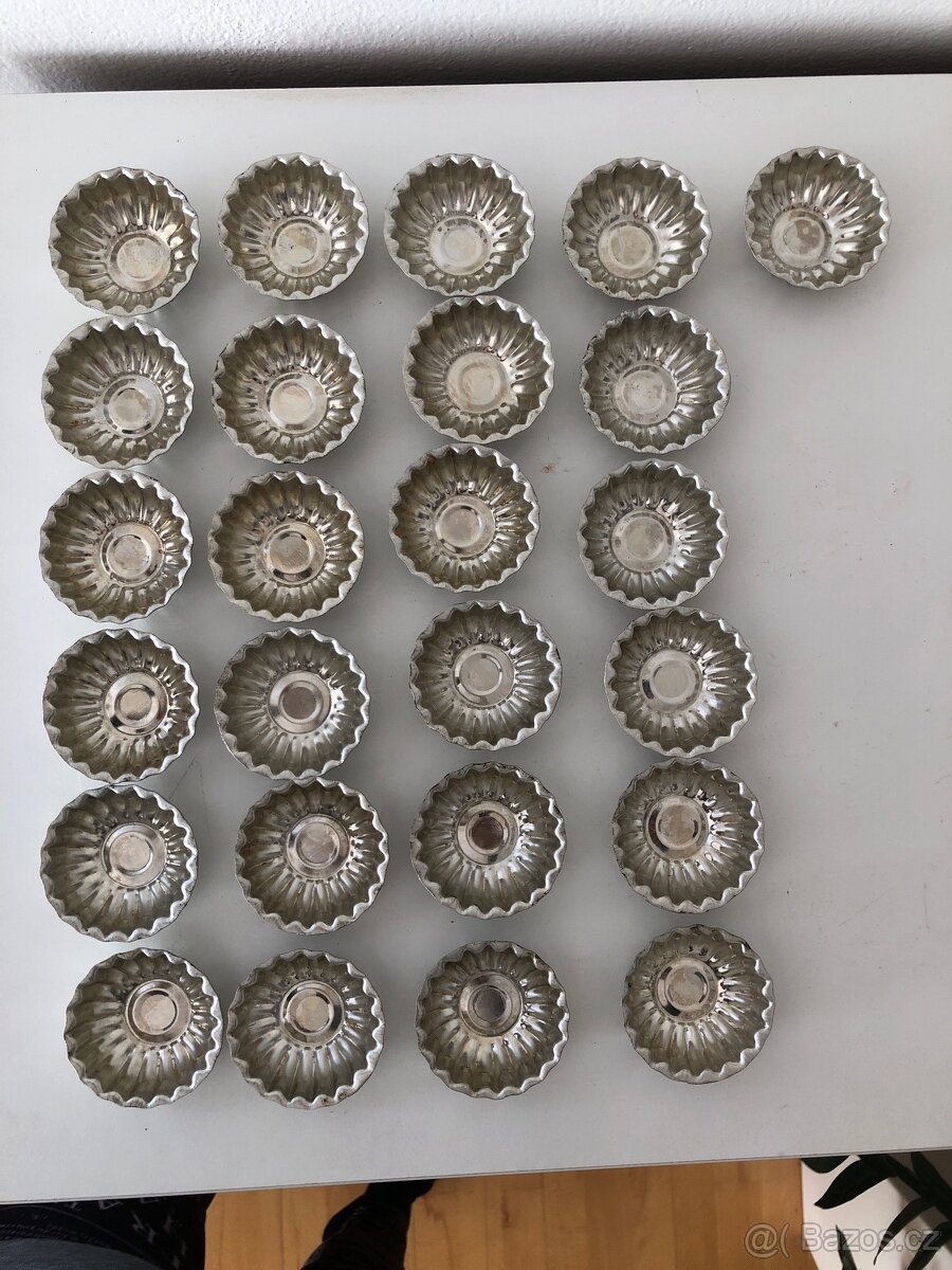 retro formicky ma cukrovi kosicky male Kovozavody Svratka - 3