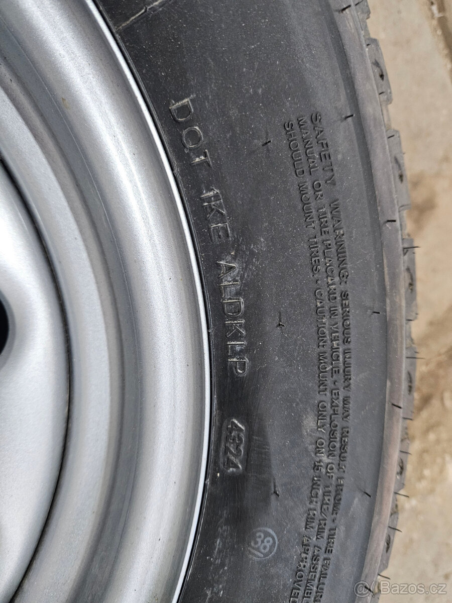 Nová sada disku 5x139,7mm s pneu 205/70/15 - Jimny - 3