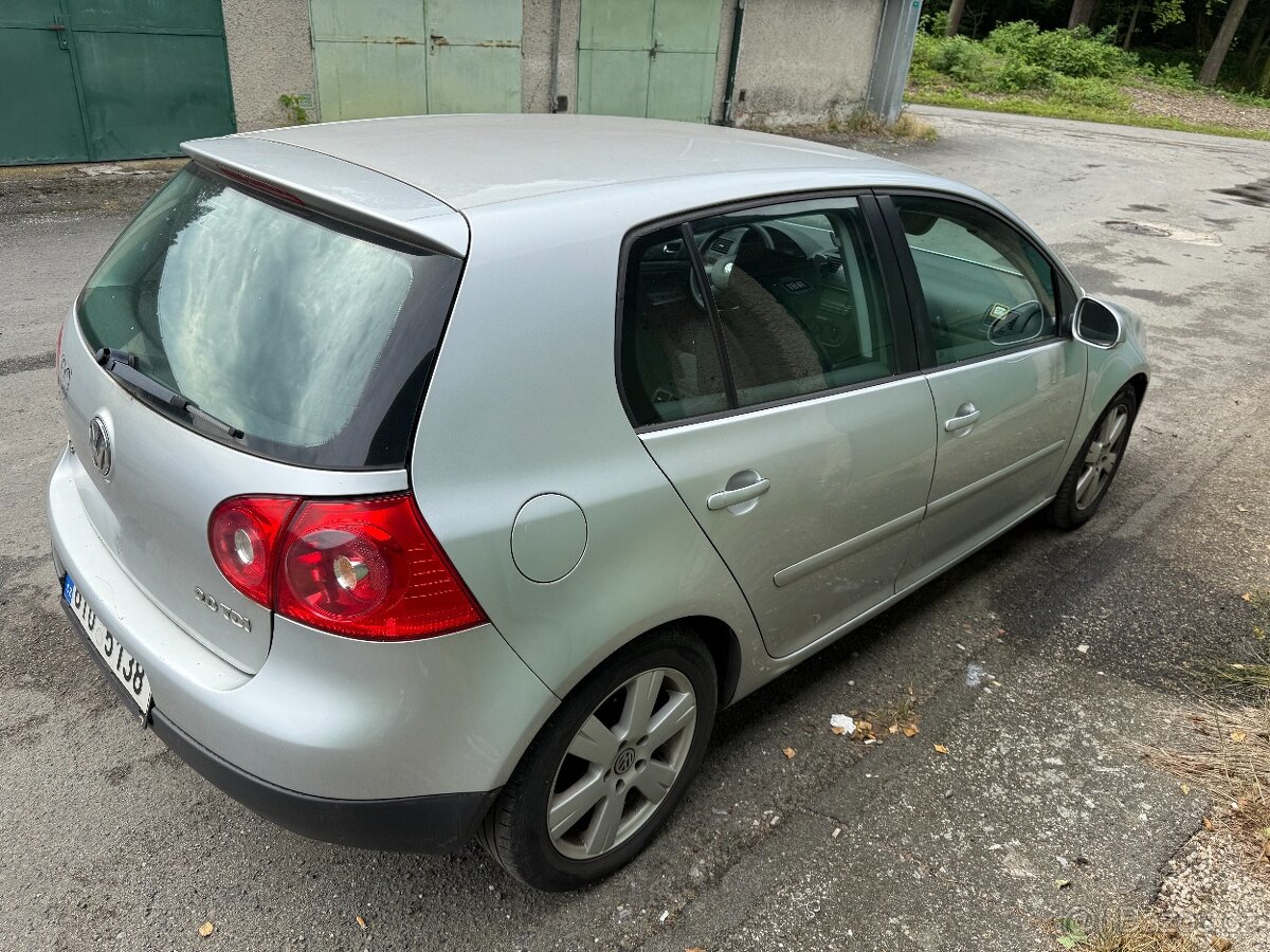 VW Golf V 2.0 TDI 103 kW - 3