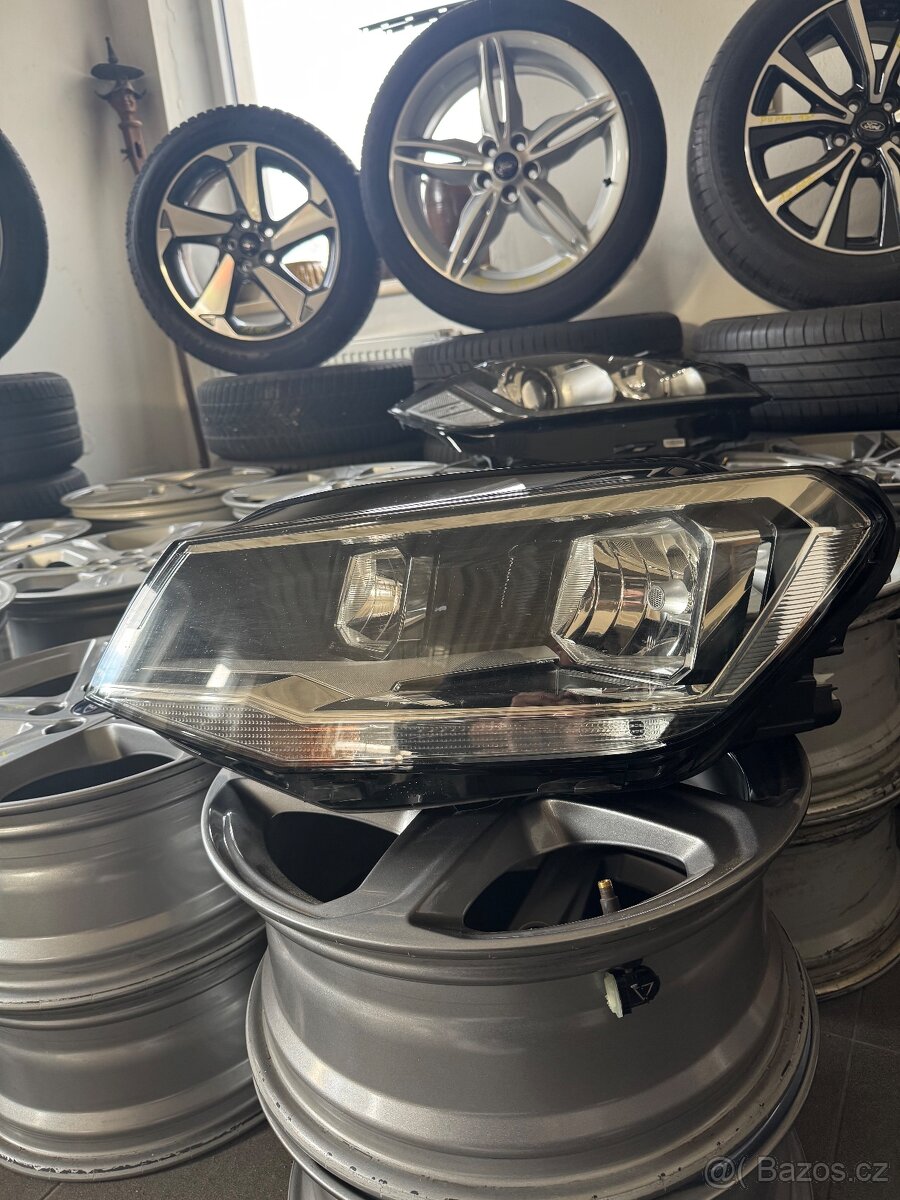 Volkswagen Caddy ||| Levé přední světlo - 3