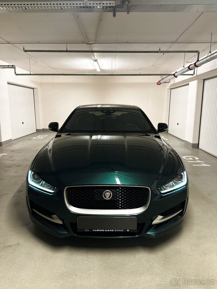 Jaguar XE 2.0D AWD R-SPORT - 3