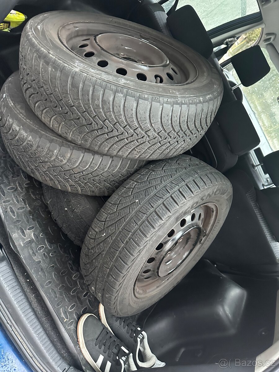 Toyota Corolla Verso 2,0D - 3