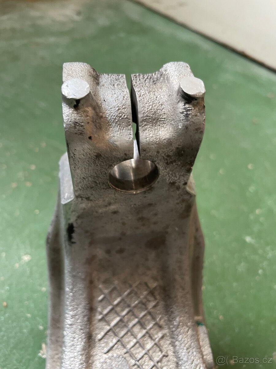 Těhlice Tesla S pravá přední - 3