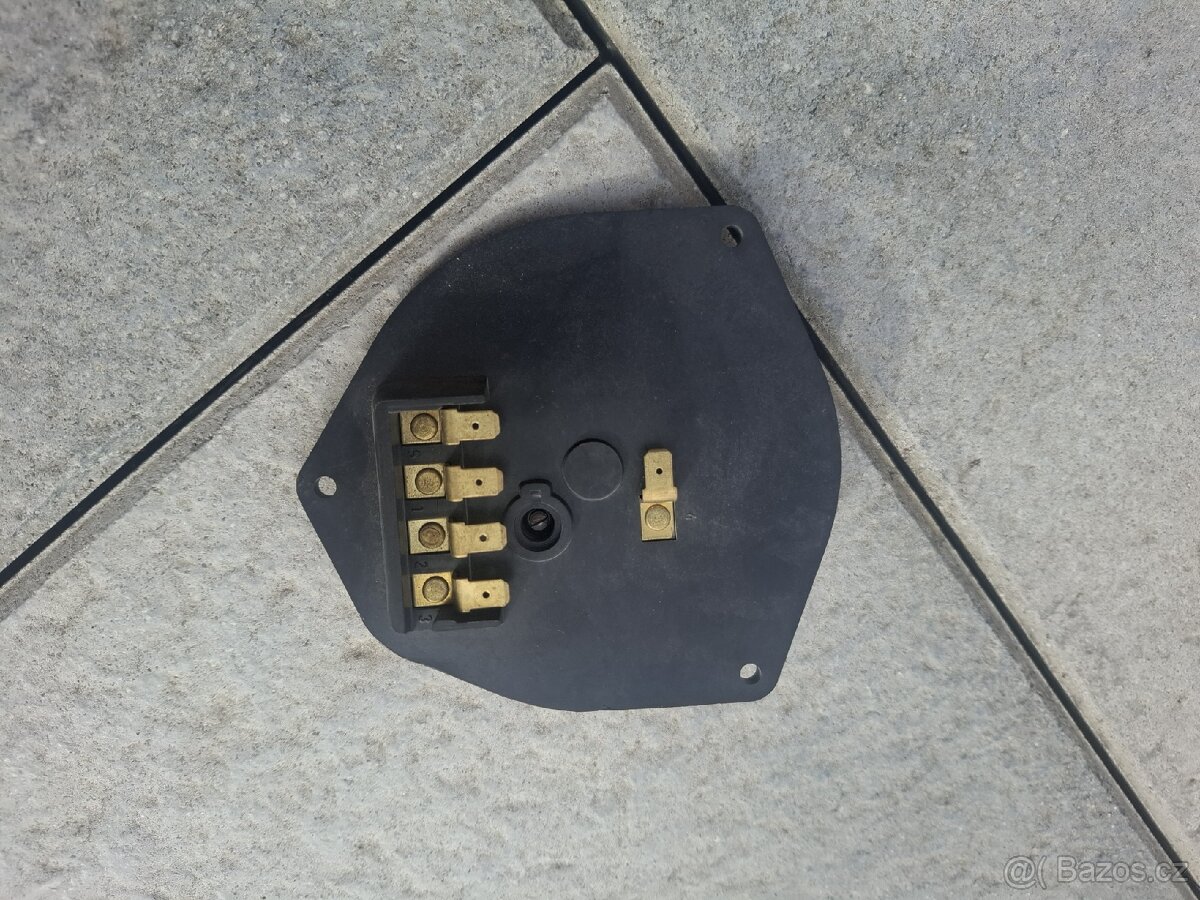 Nová deska motorku stěrače Tatra Liaz - 3