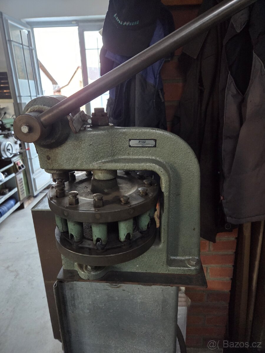 Prodám revolverové děrovadlo - 3