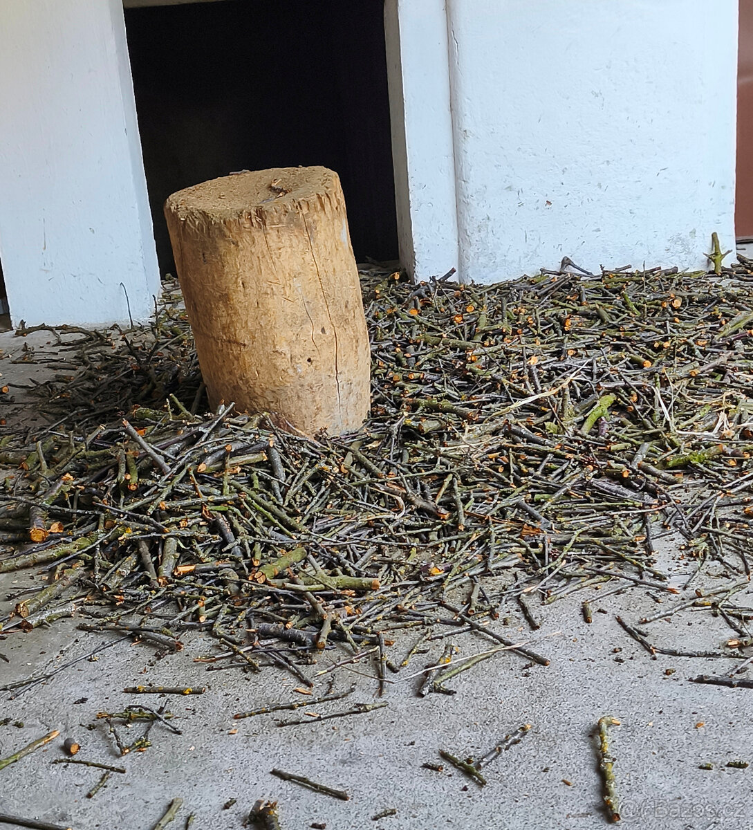 Dřevo na uzení - 3