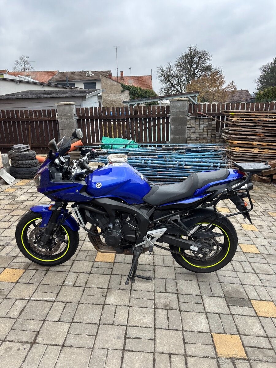 Yamaha Fazer 600 S2 - 3