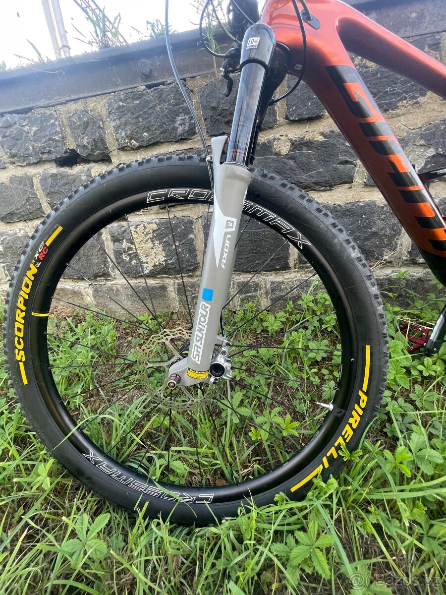 Celoodpružene kolo Giant anthem DA SE DAT NA FOX VIDLICI - 3