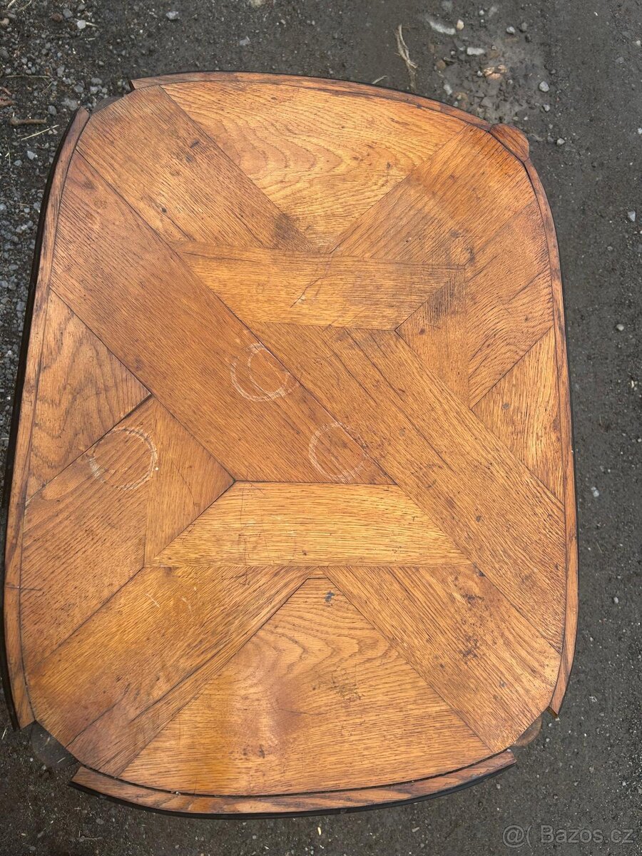 Starožitný stůl - 3