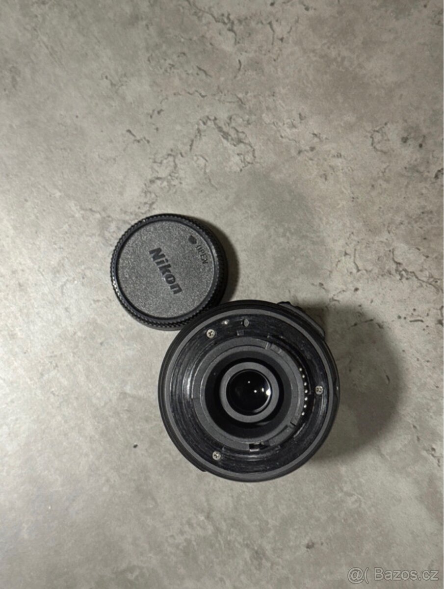 Nikon AF-S Nikkor 18-55mm - 3