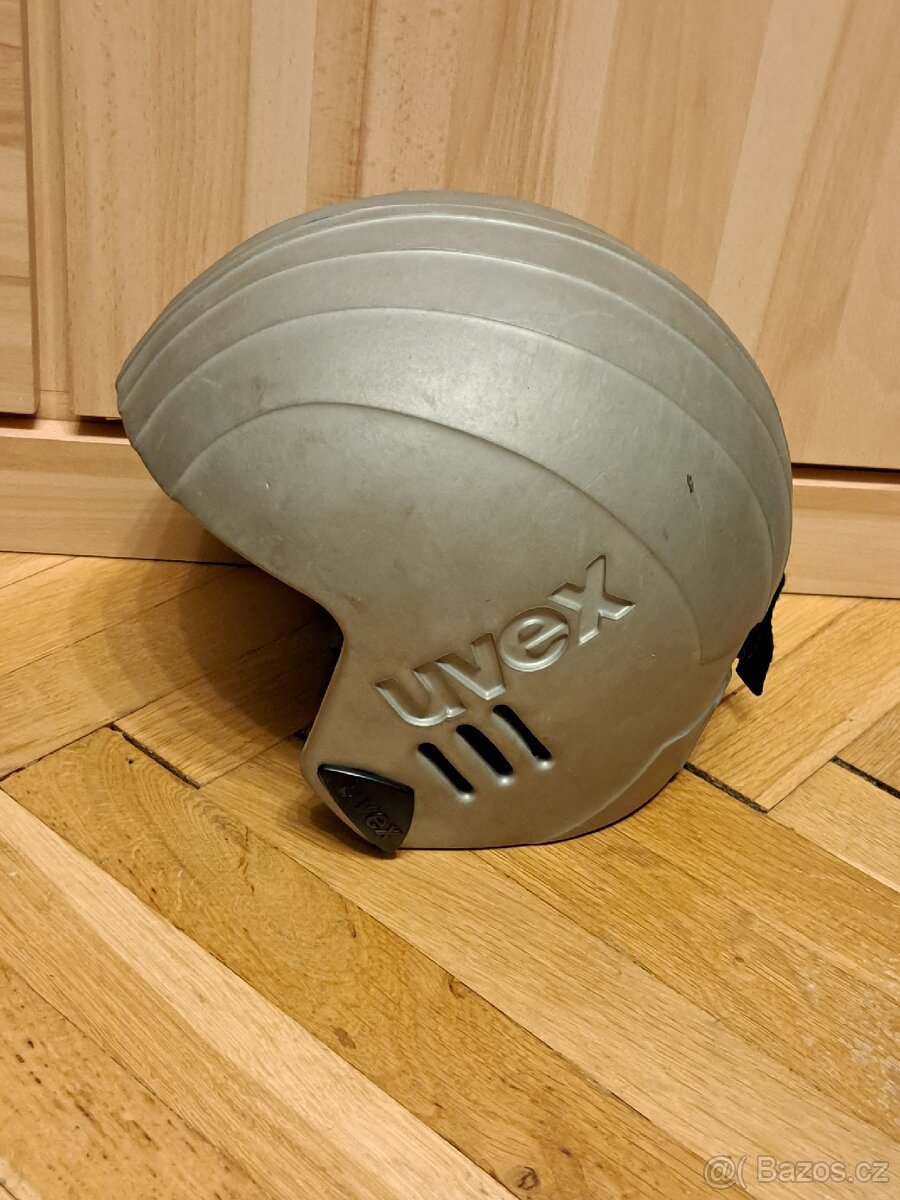 Lyžařská přilba/helma UVEX - 3