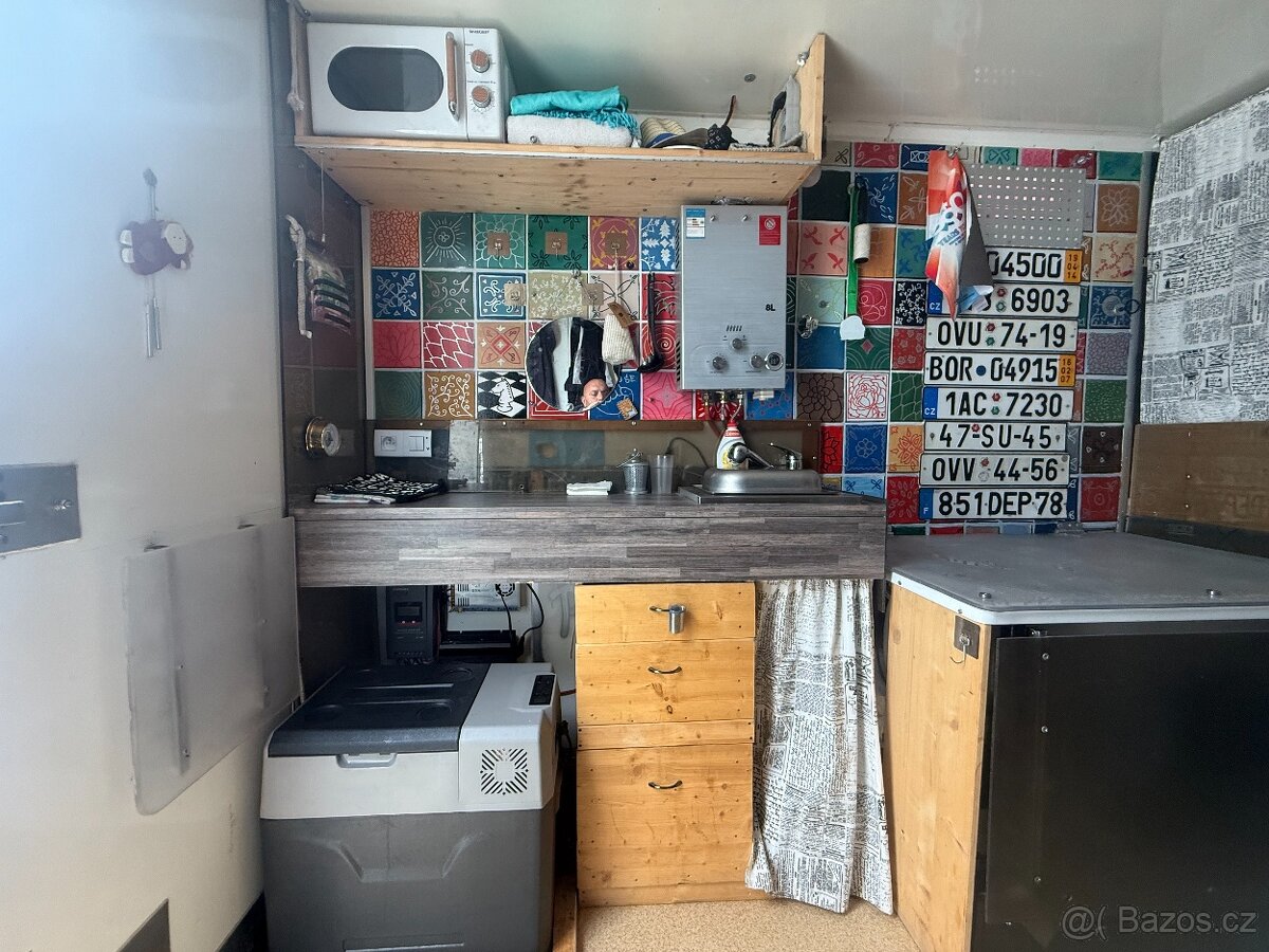 Renault Master 2,5 izotherm obytný special - 3