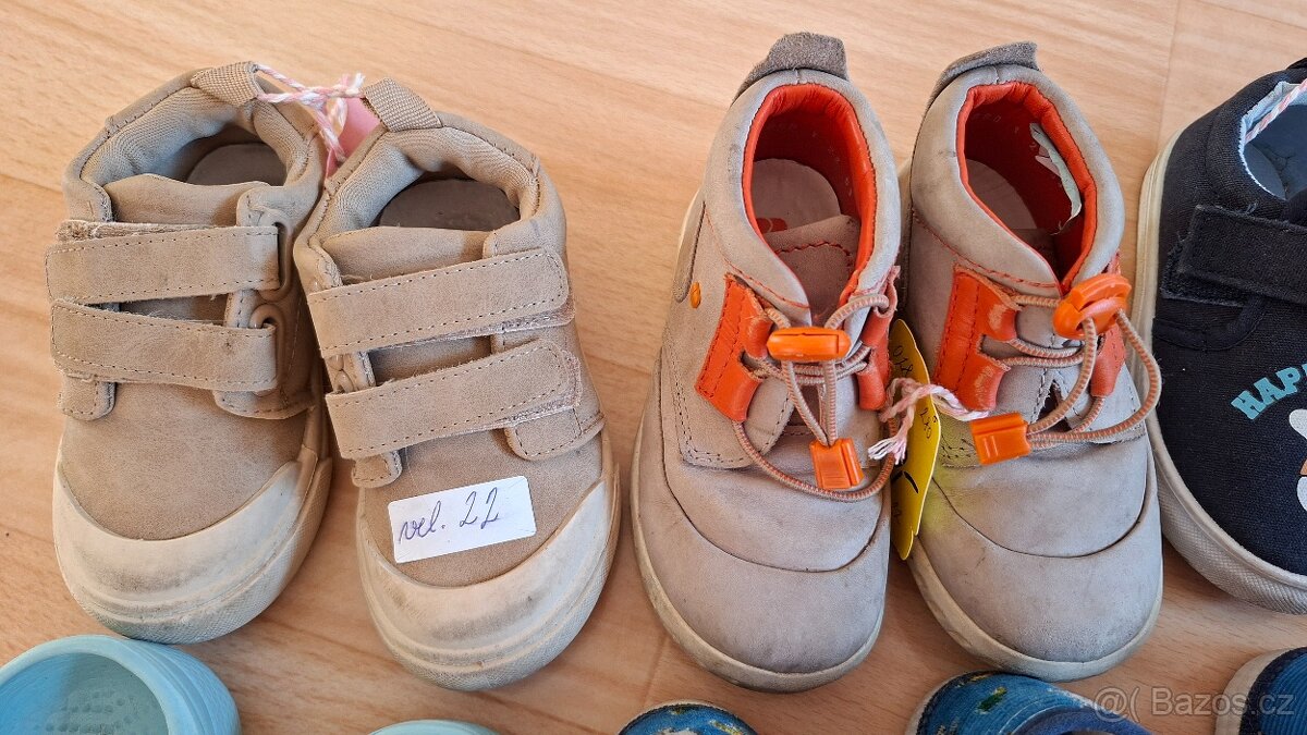 Vel. 22 - sada 4 páry - 3