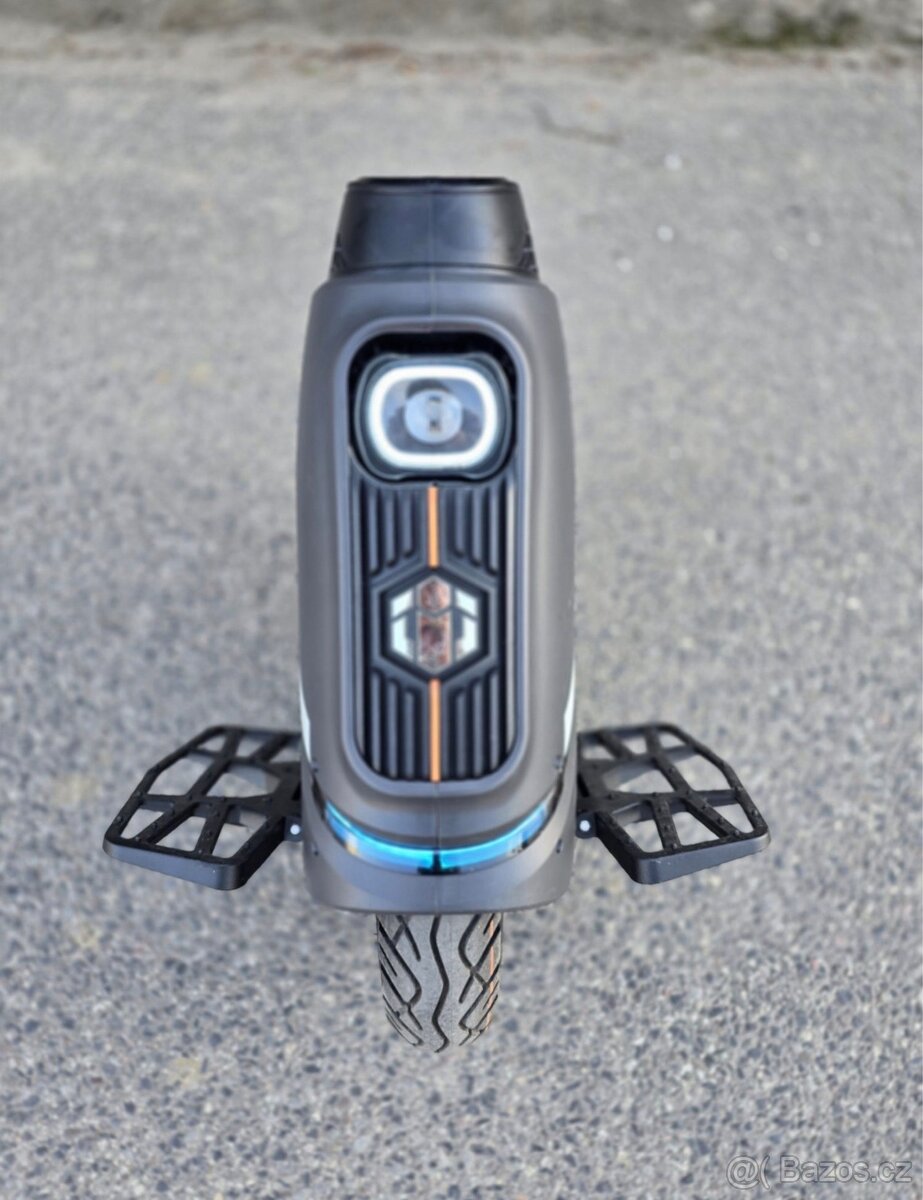 Elektrická jednokolka Inmotion V9 - 3