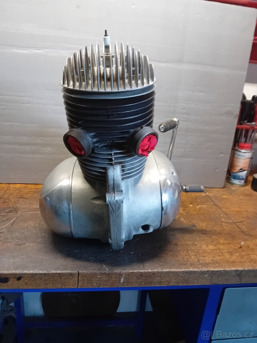 Motor jawa pérák - 3